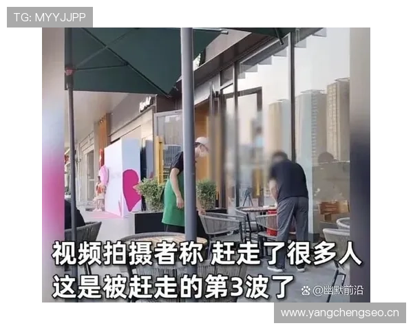 埃琳·安德森训练间喝水都讲究，简直把普通人活成偶像剧女主角了吧？